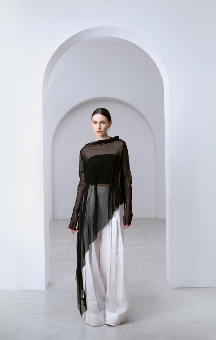 Лонгслив асимметричный Лонгслив асимметричный